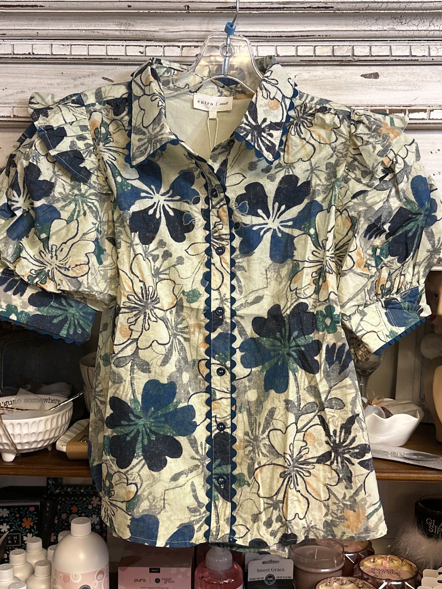 Hibiscus top