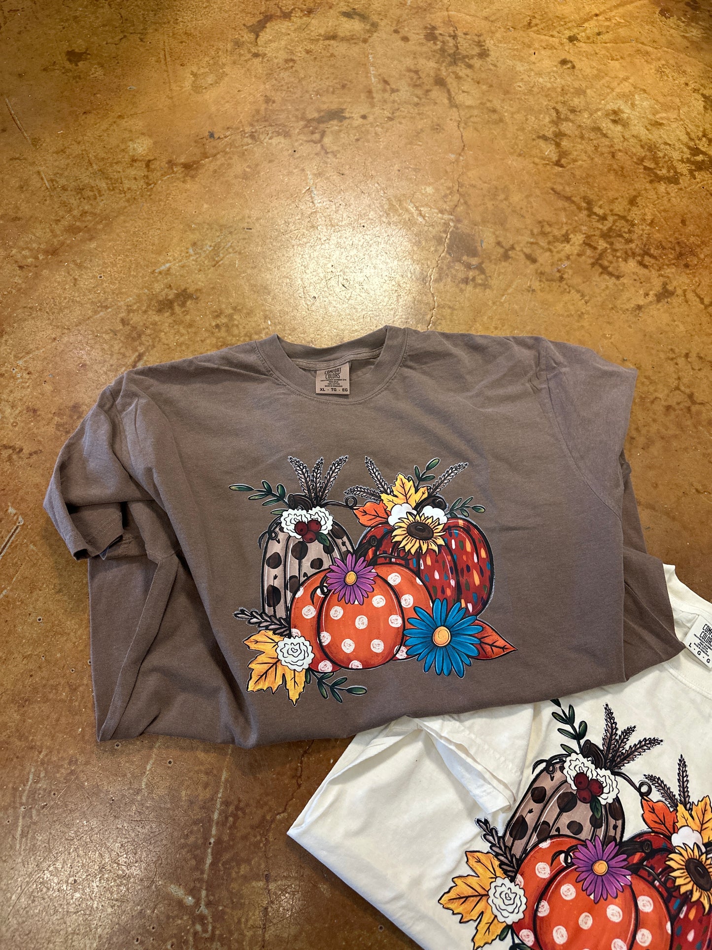 Pumpkin tees