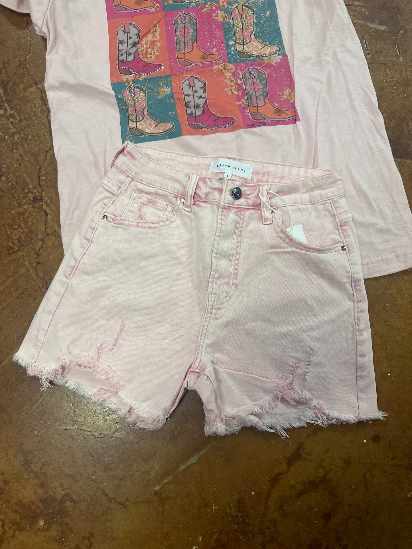 Pink denim short