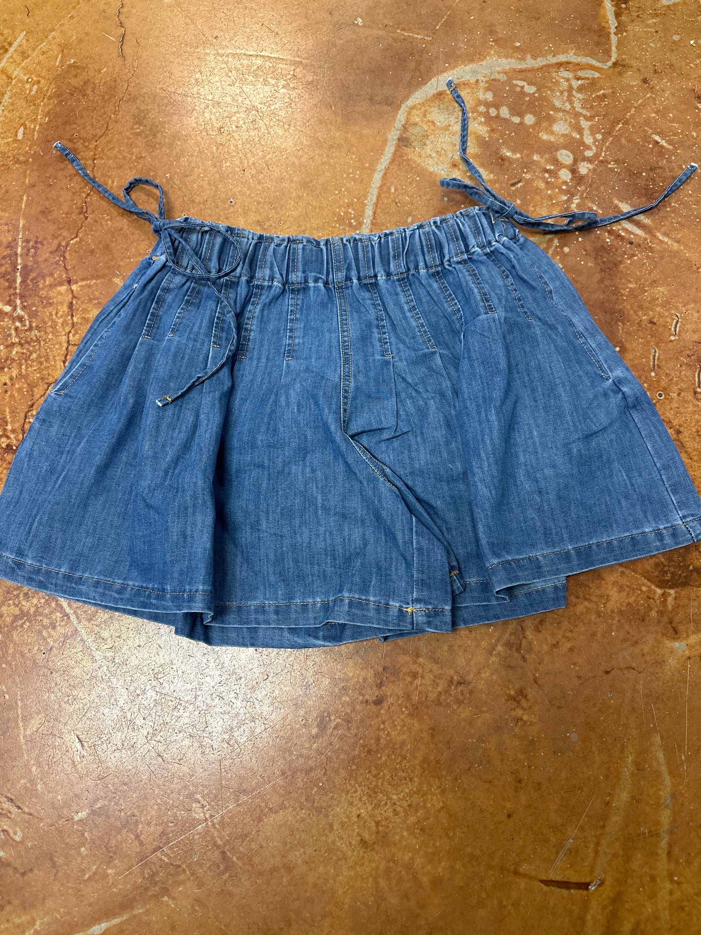 Drawstring shorts