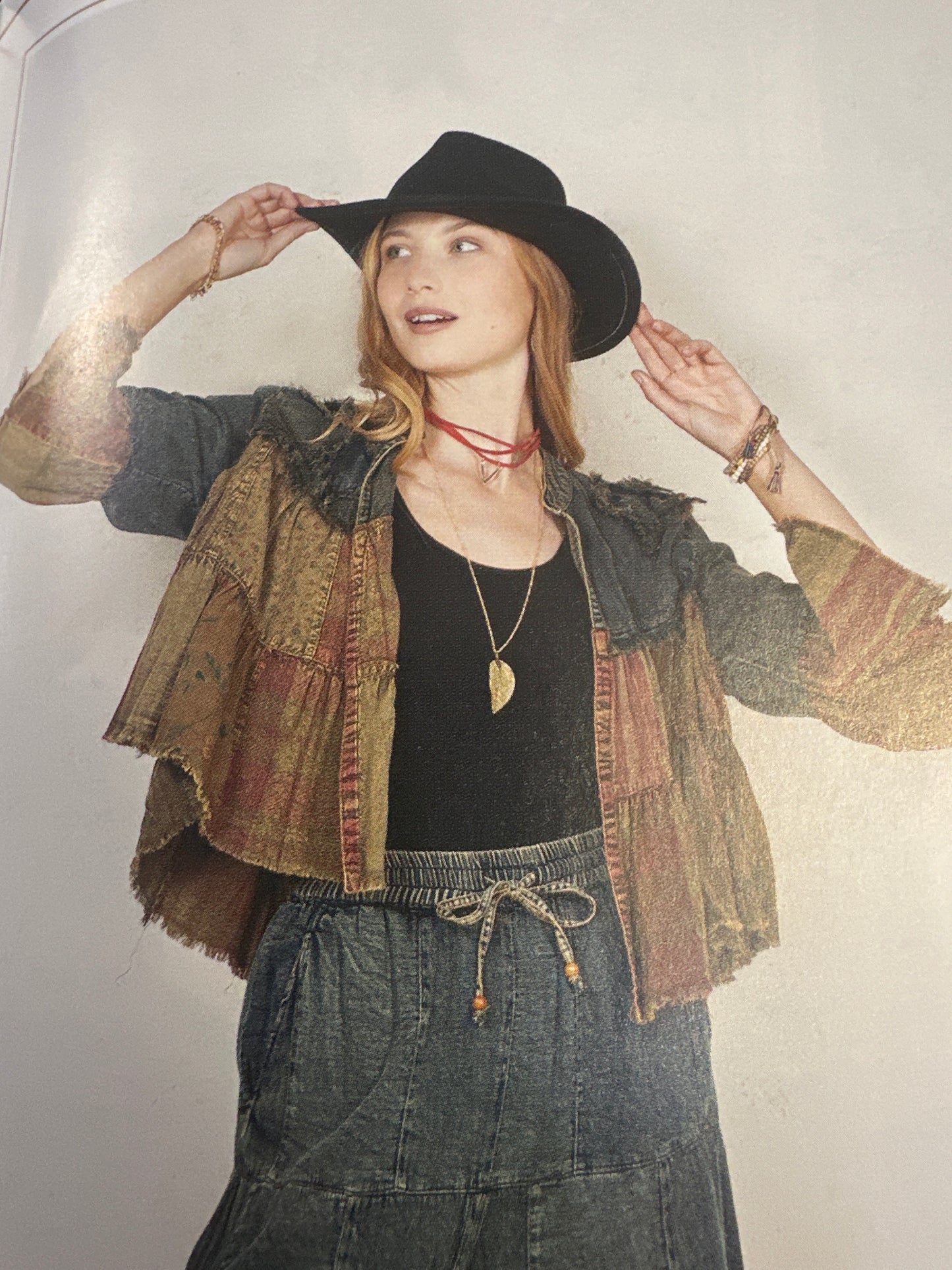 Cropped Threads jacket