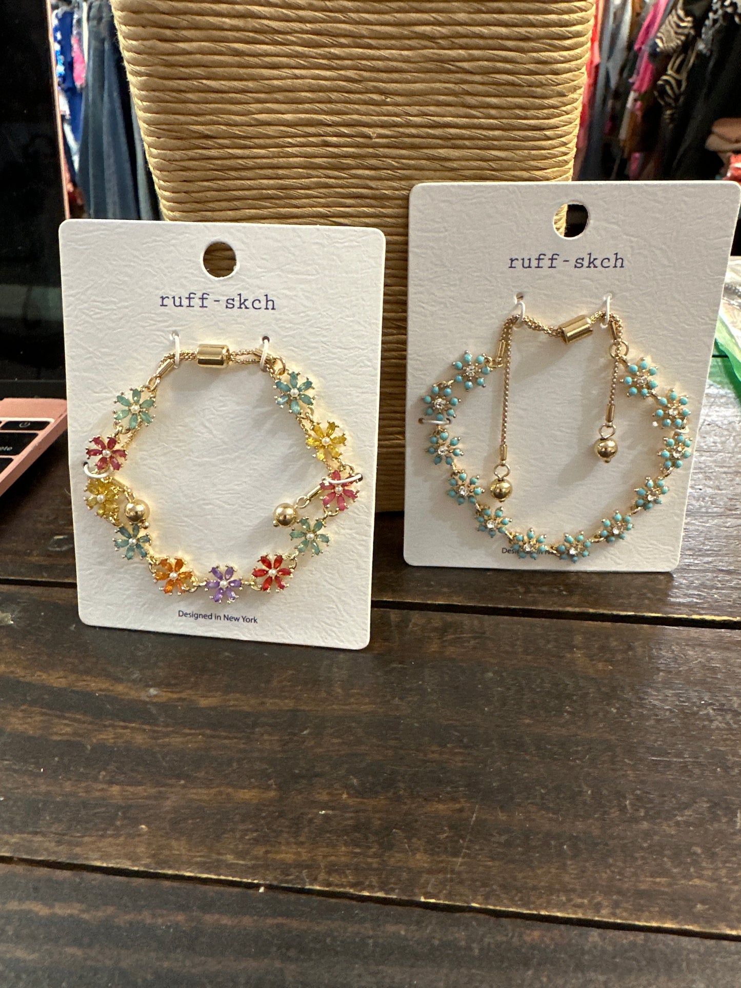 Flower bracelet