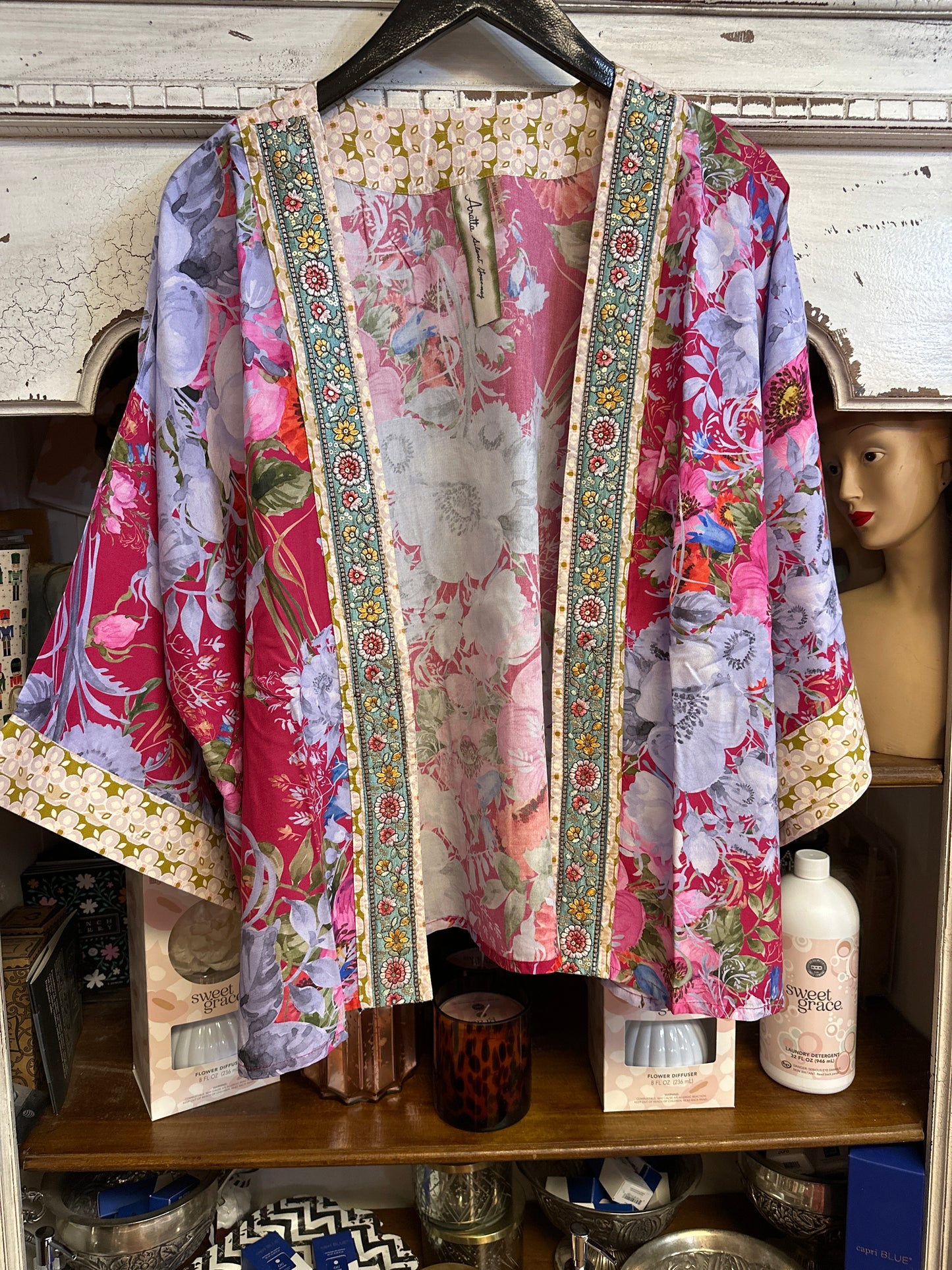 Starletta Kimono