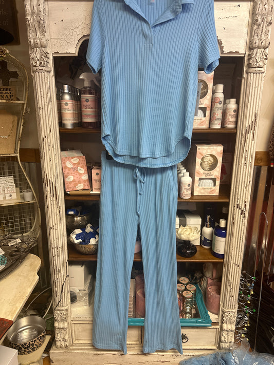 Travel set