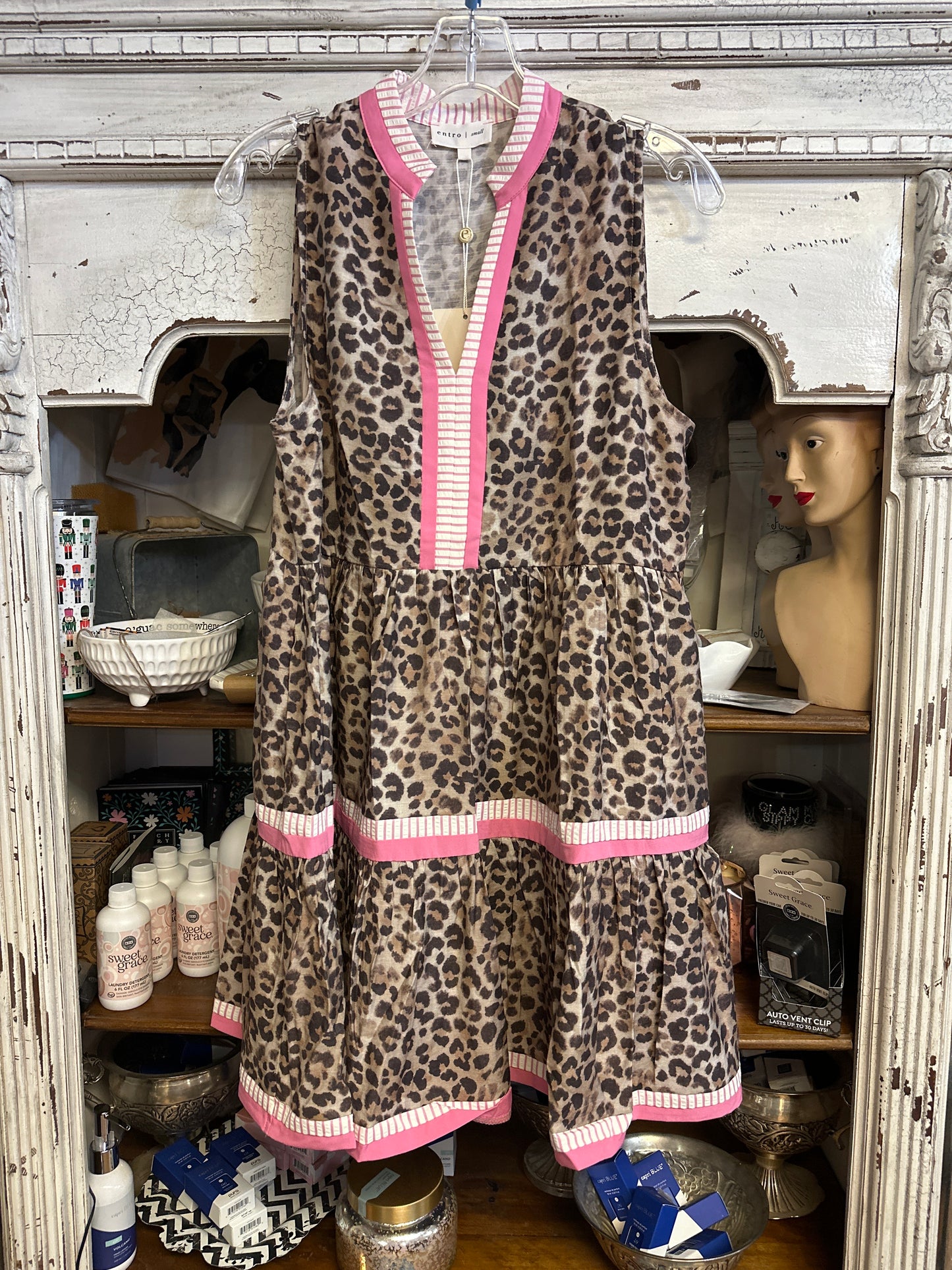 Leopard sleeveless dress