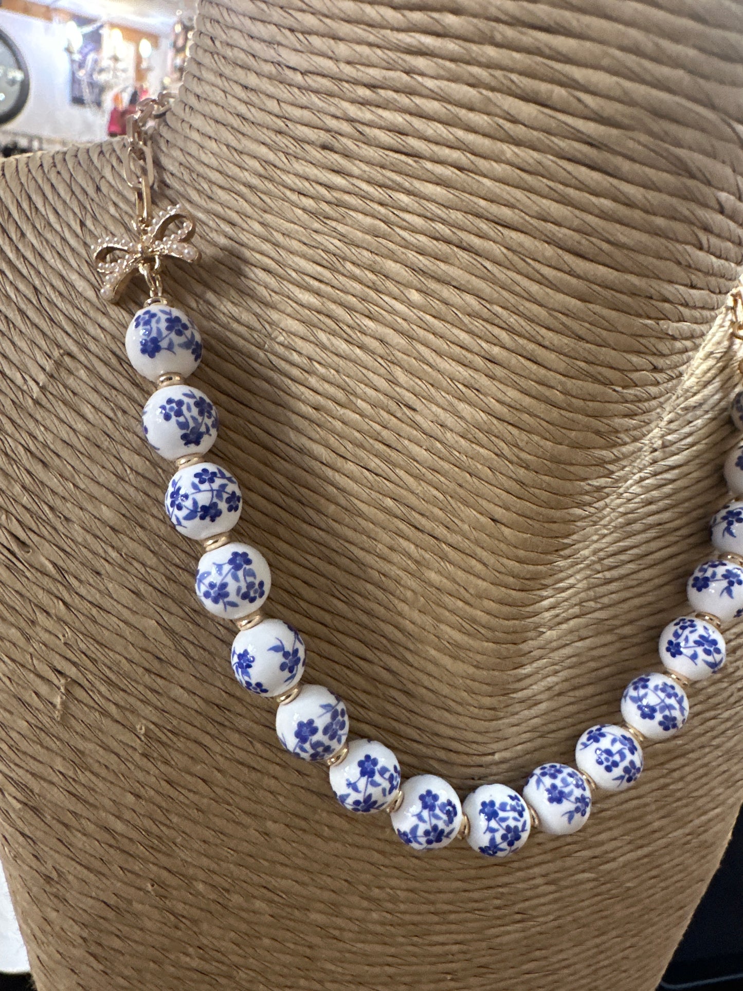 Porcelain bow necklace