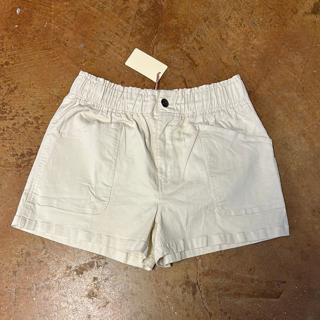 Ecru shorts 22276