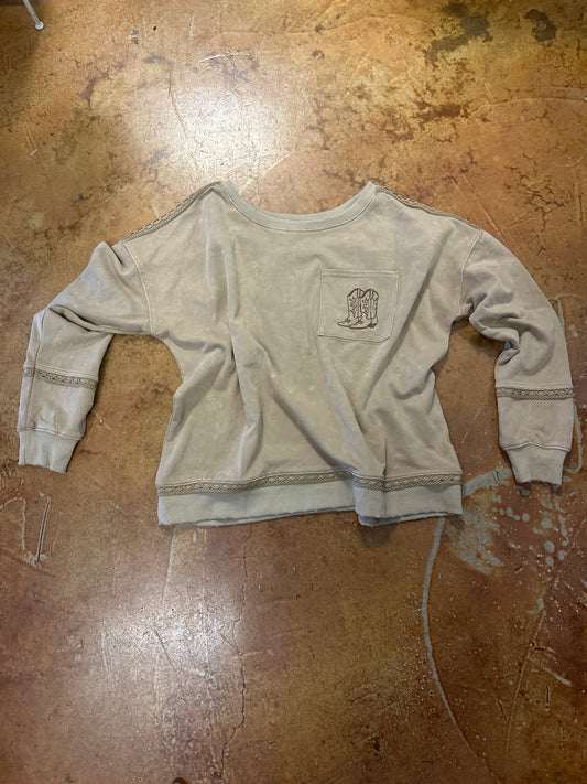 Boot pocket sweatshirt