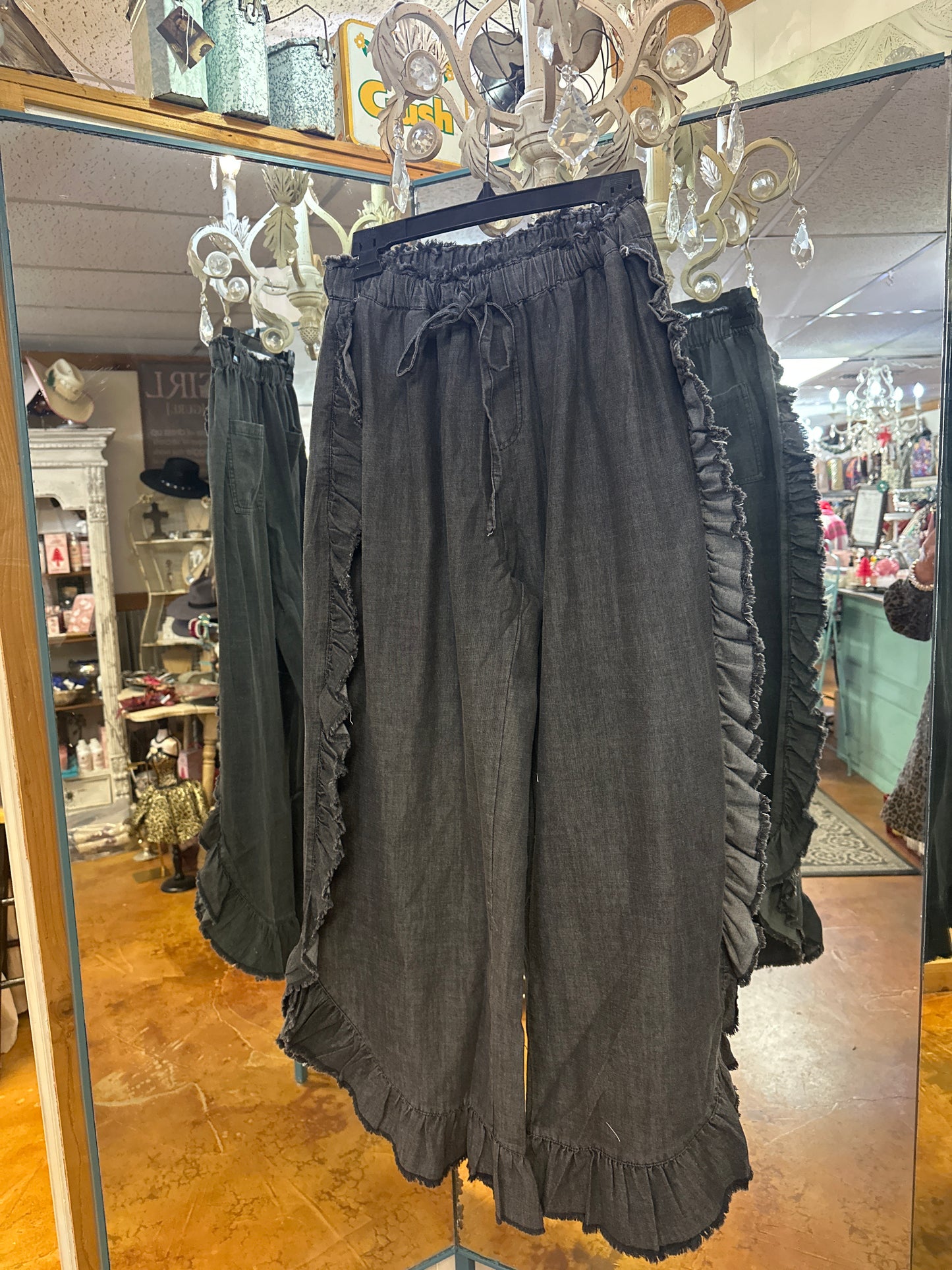 Resort ruffle