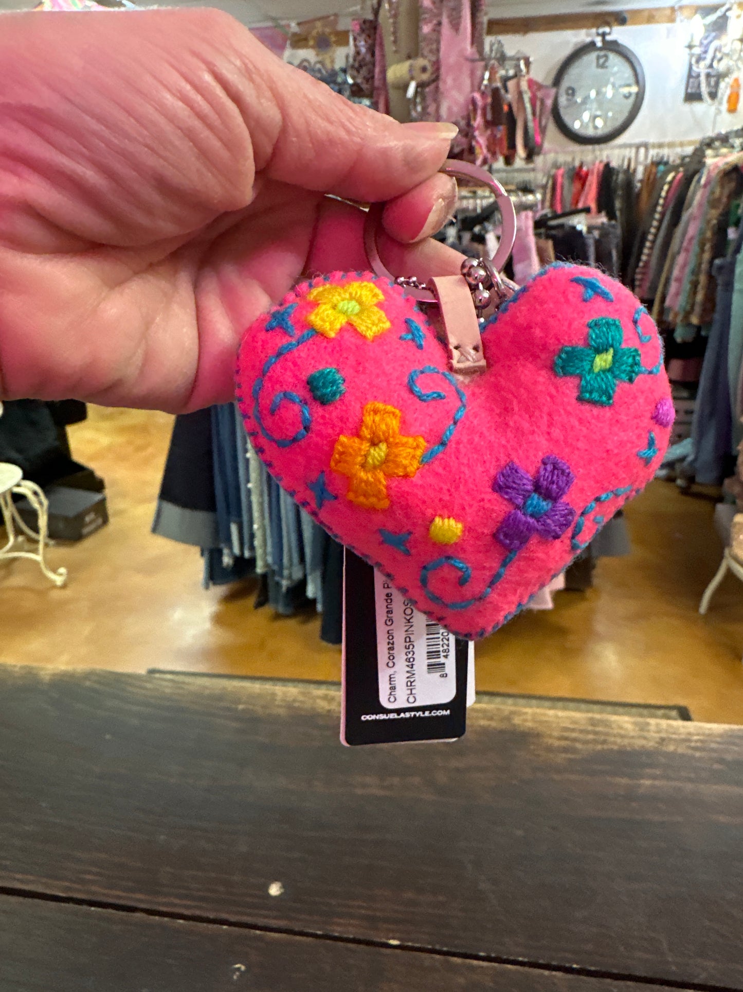 Corazon Grande Pink, CONSUELA