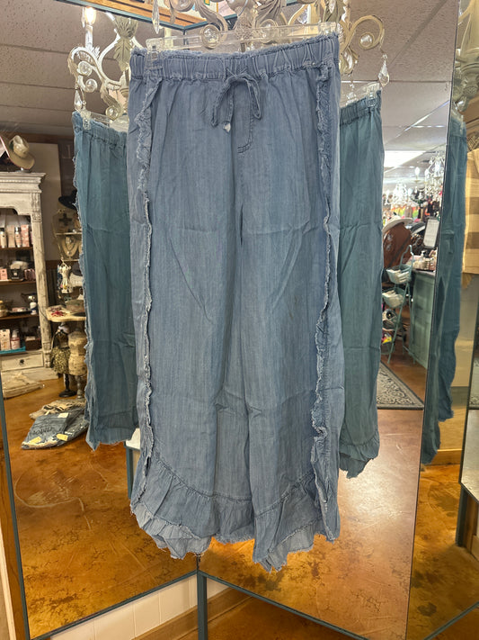 Ruffled denim