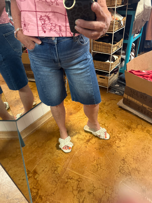 Slouchy Jorts