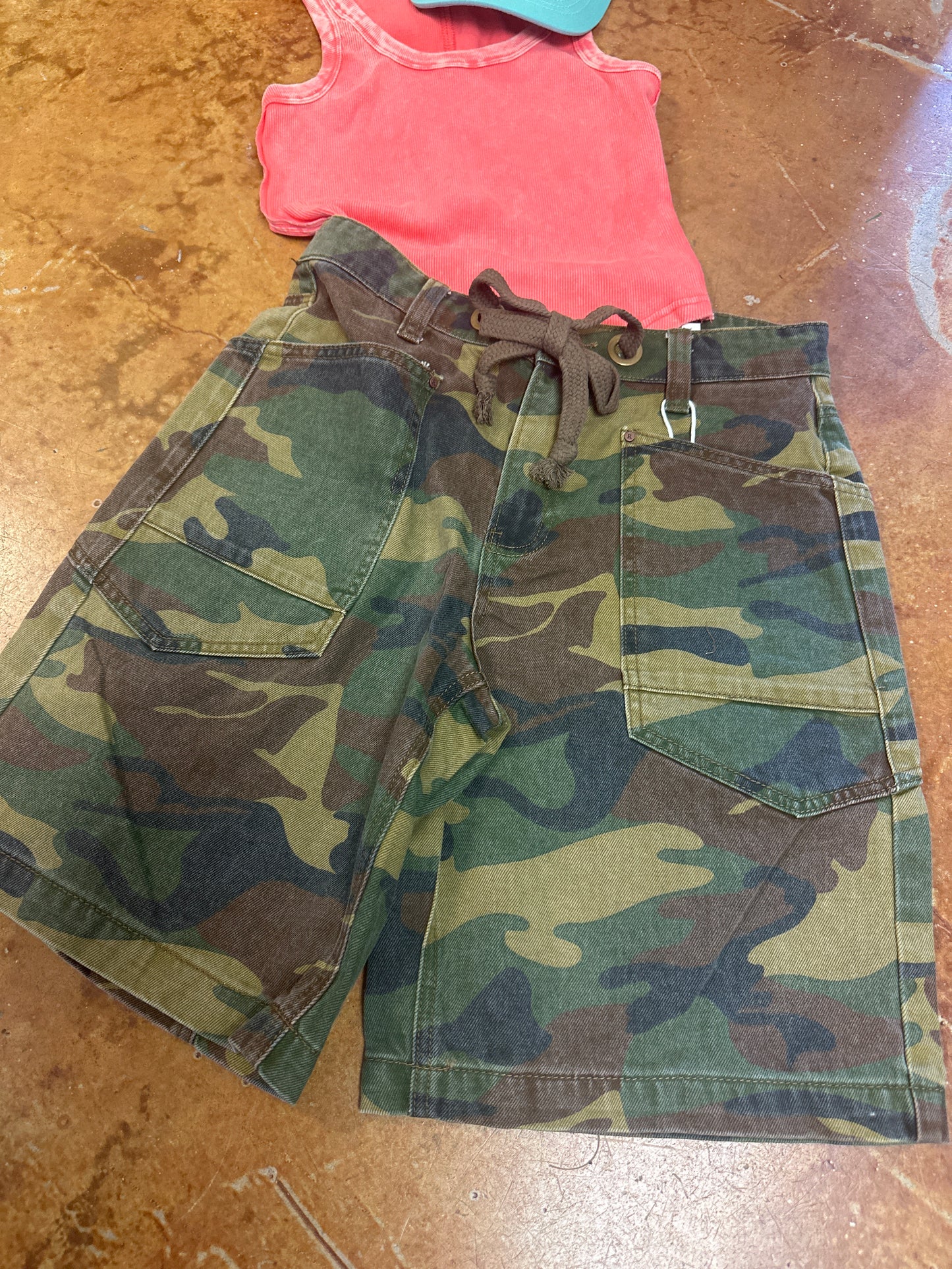 Camo long inseam short