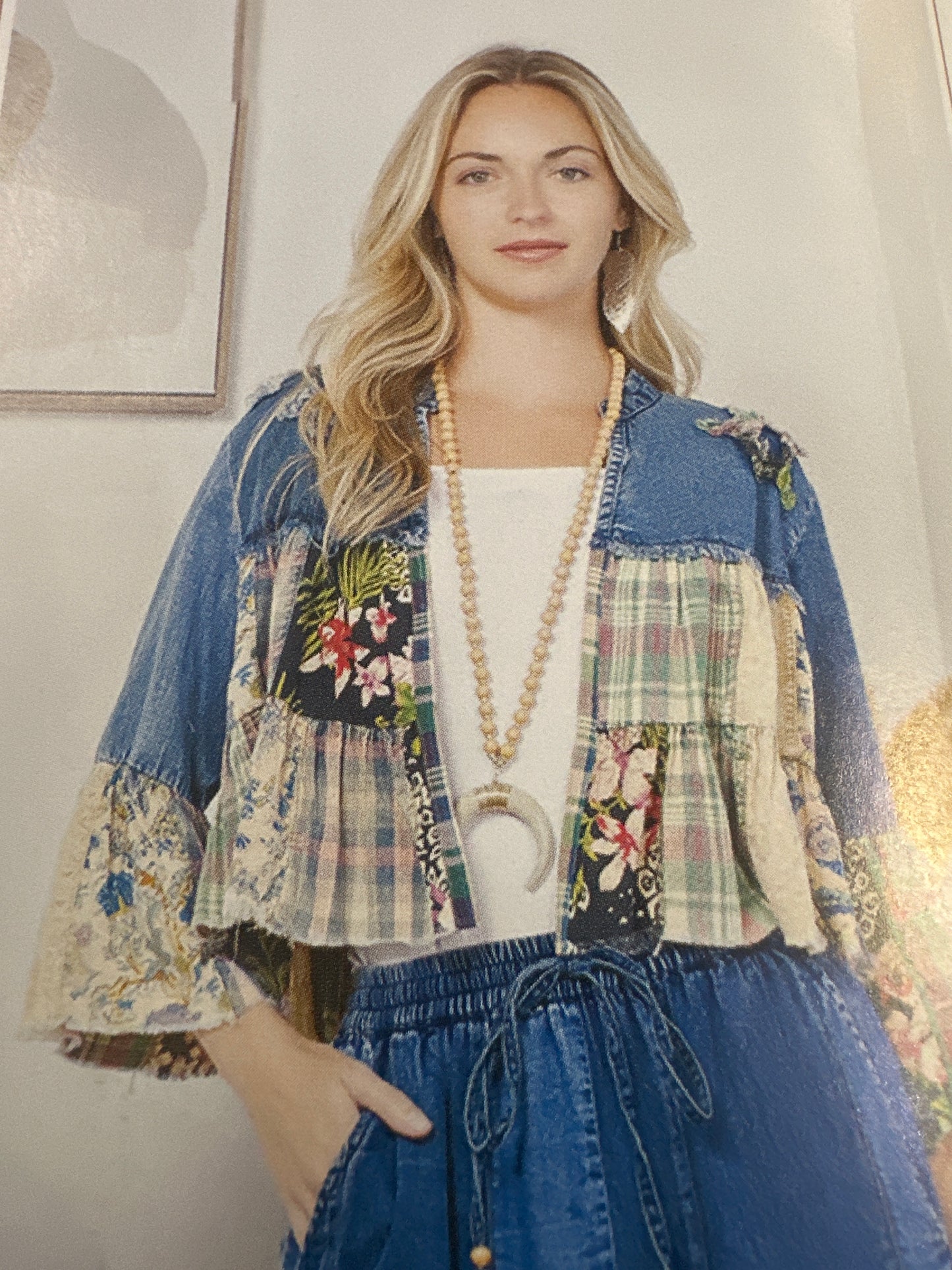 Cropped Threads jacket