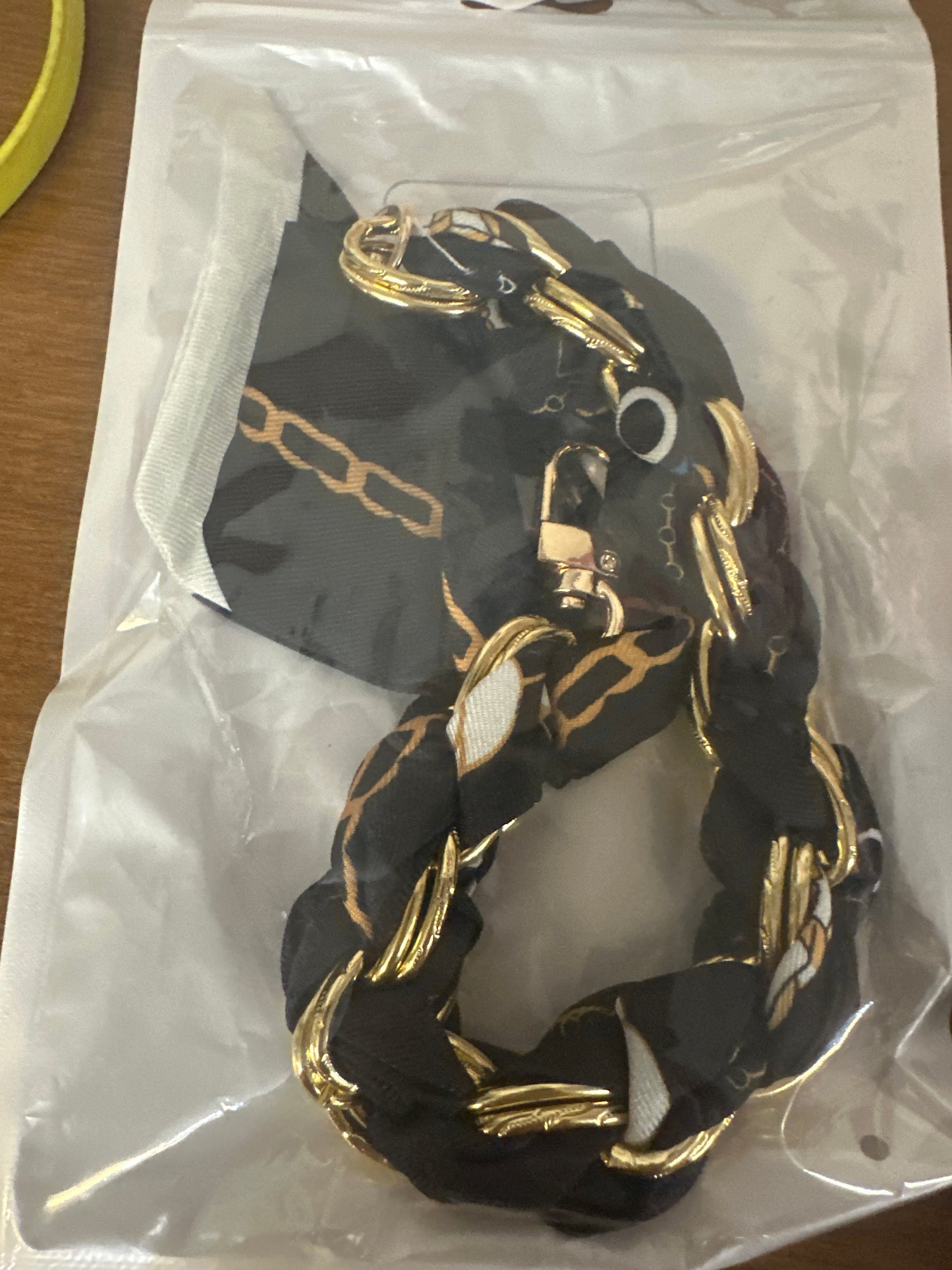 Scarf phone strap