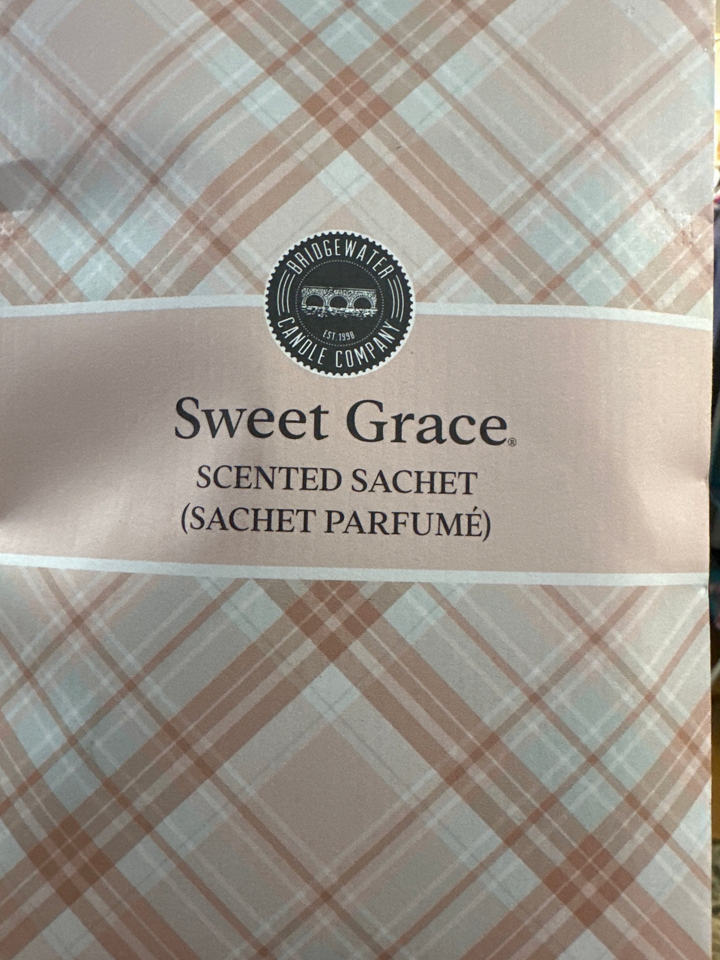 Sweet Grace plaid sachet