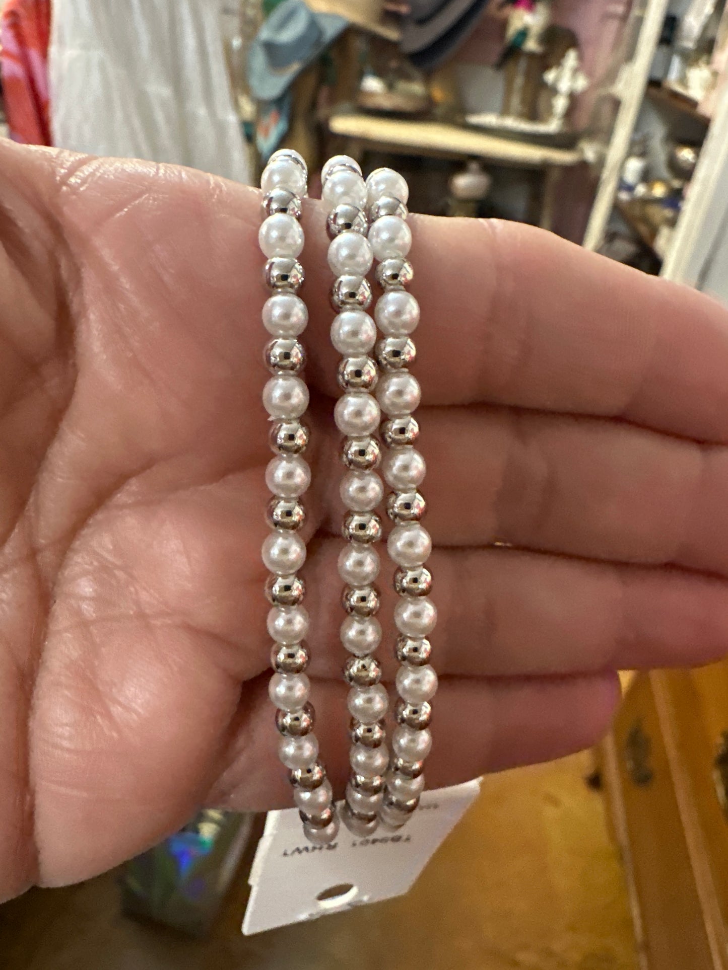 Silver & pearl bracelet