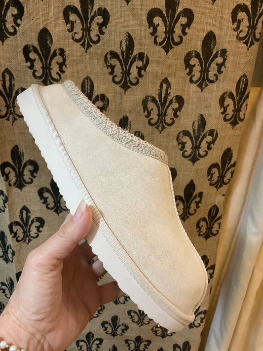 Slip on mule