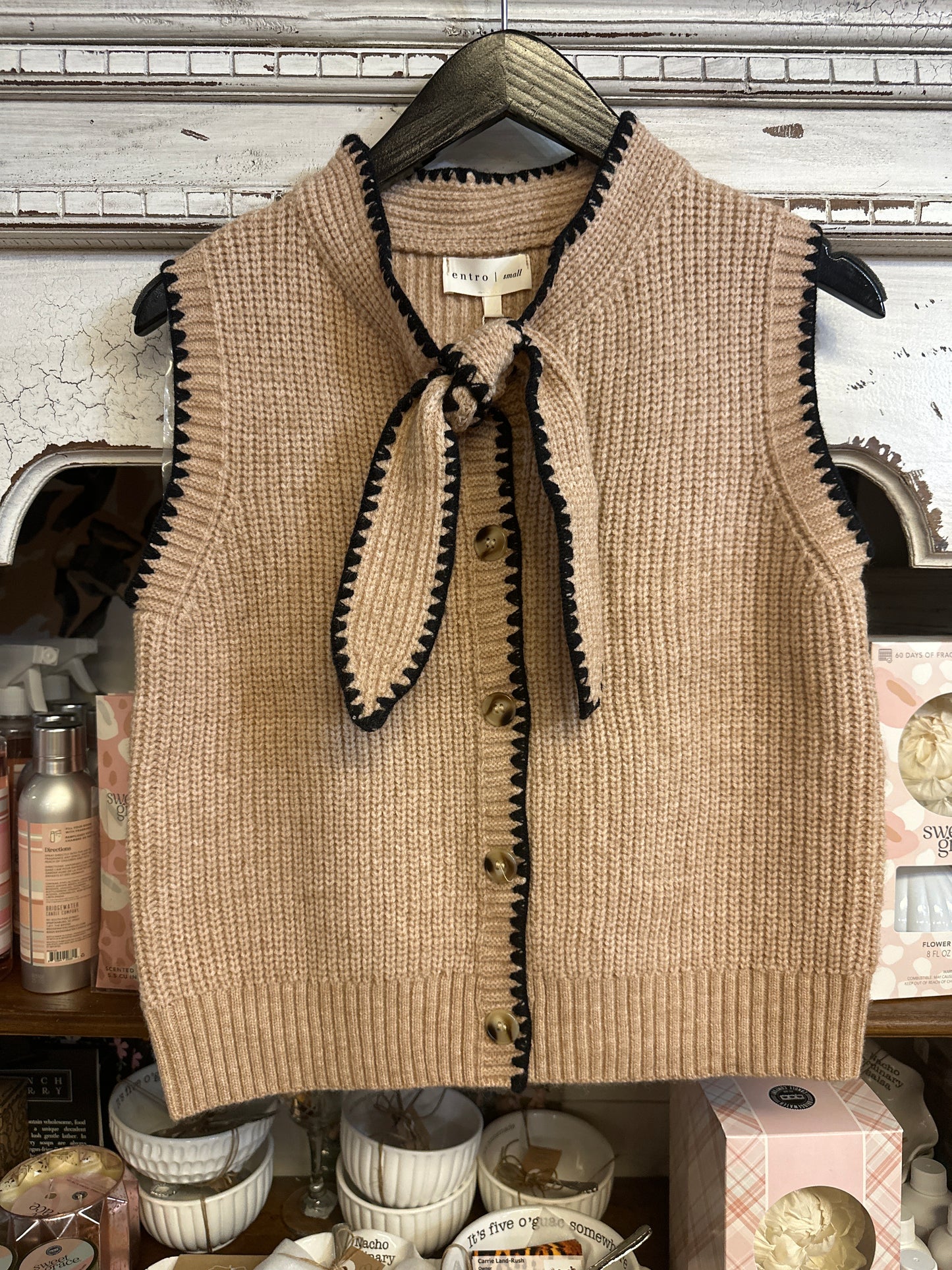 Sweater vest