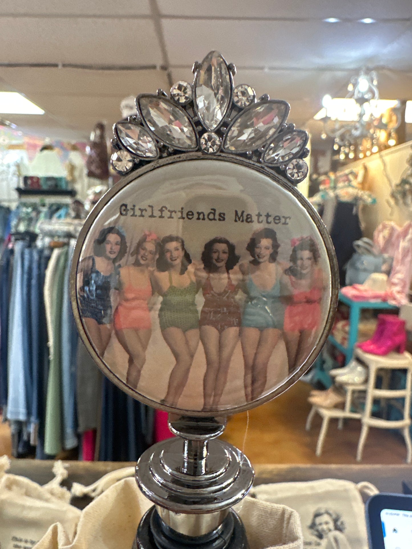 Wine topper