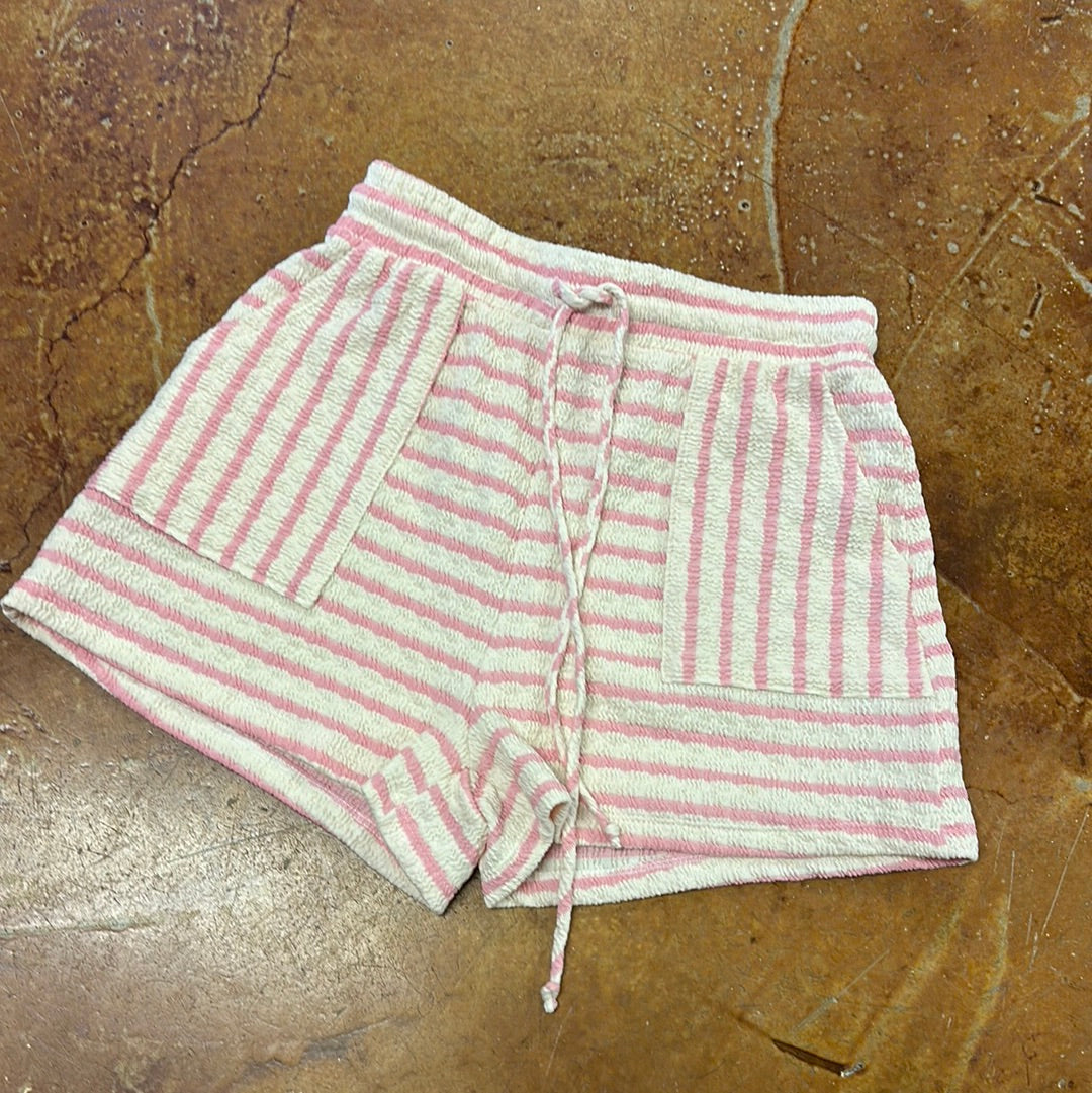 Stripped cargo short