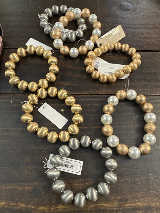 Stretchy bracelet