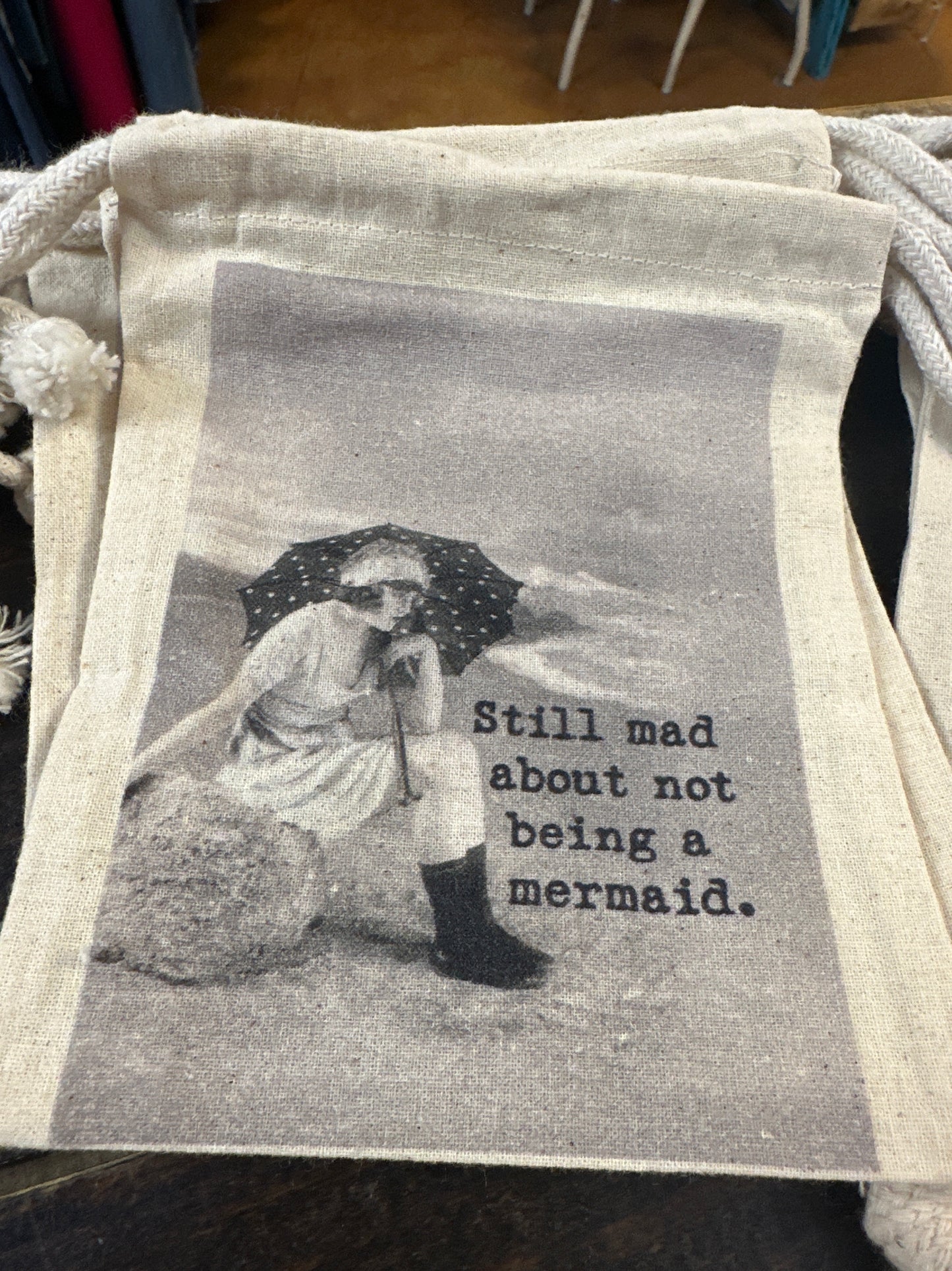 Drawstring gift bags