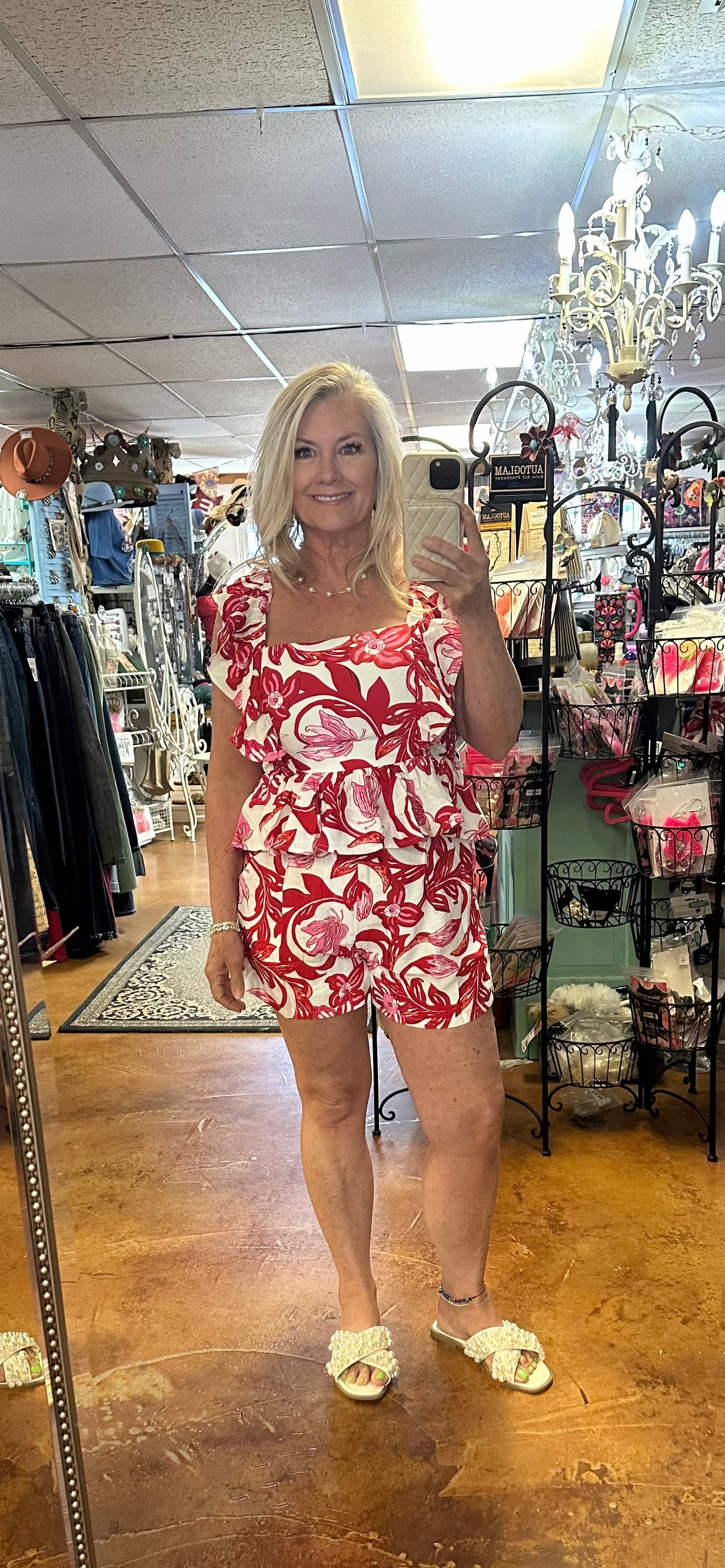 Hibiscus top