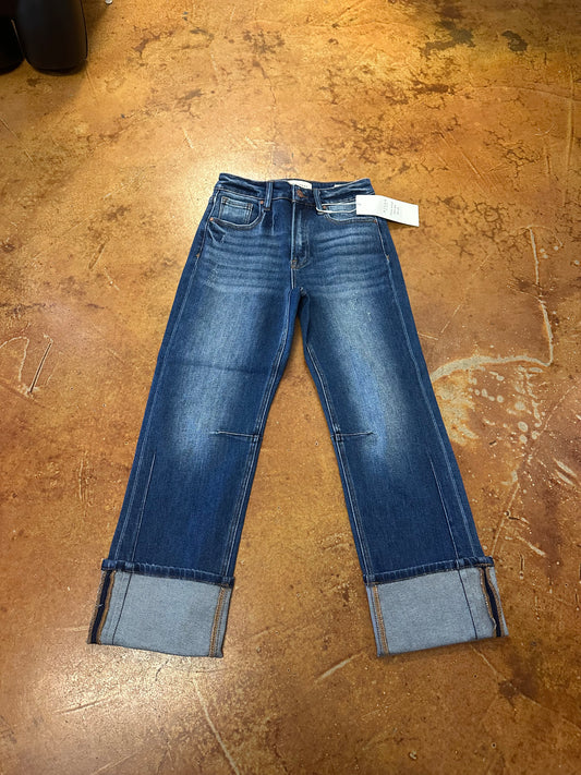 Cuffed Risen Jean.