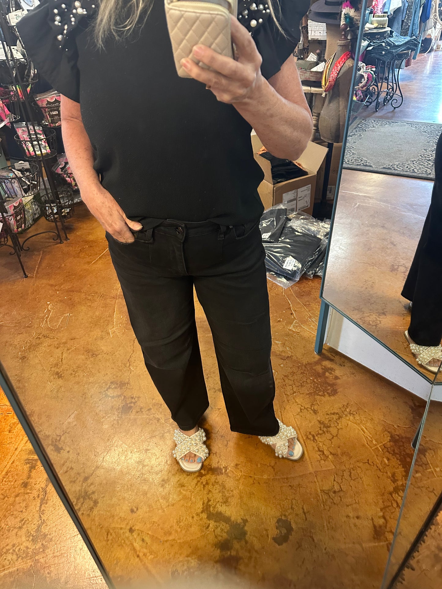 Black Barrel Jean