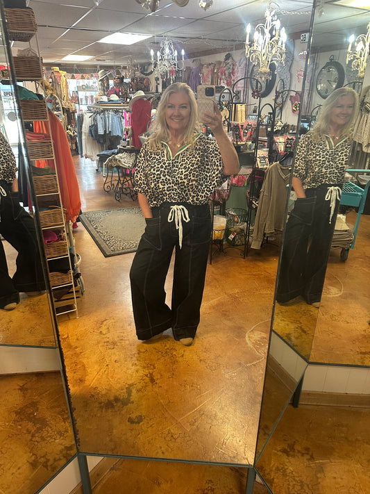 Nelle pant